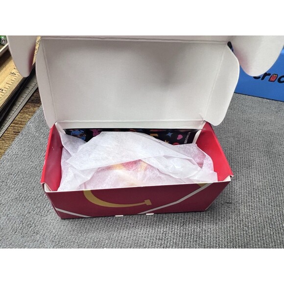 McDonalds Crocs Happy Meal Lot Mini Key Chains Toy 2024 Lot Open Box - Picture 2 of 8